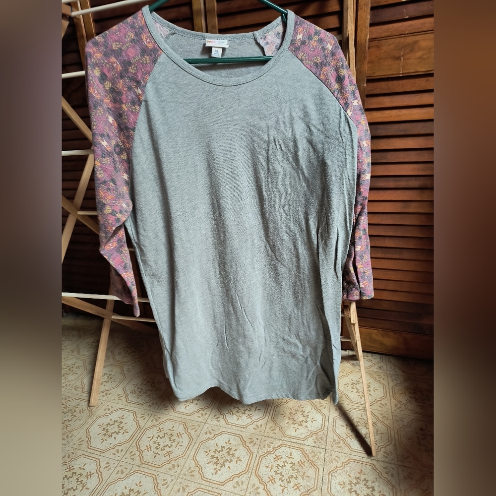 LuLaRoe 3/4 sleeve top